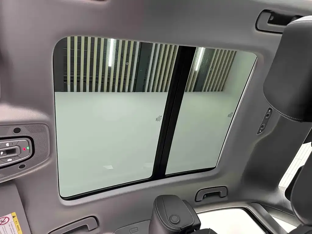 Audi A4L 2023 из CN, фото 10