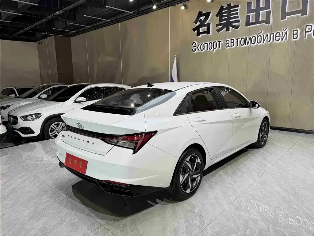 Hyundai Elantra 2022 из CN, фото 7
