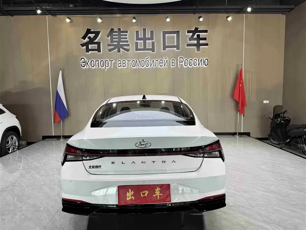 Hyundai Elantra 2022 из CN, фото 3