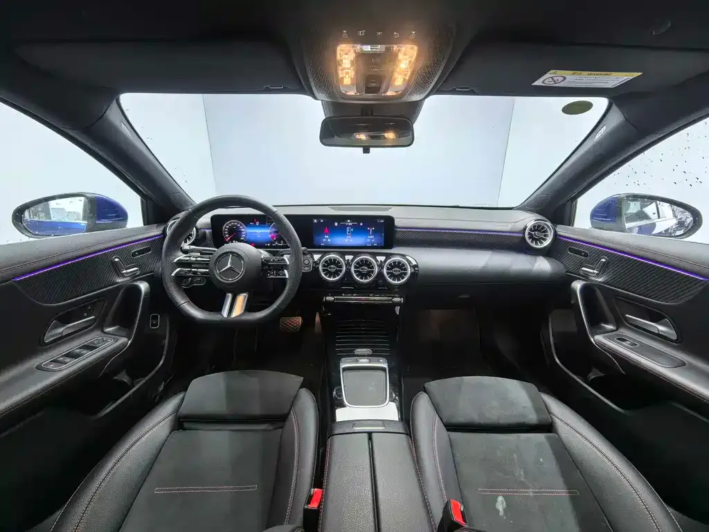 Mercedes-Benz A-Class 2025 из CN, фото 2