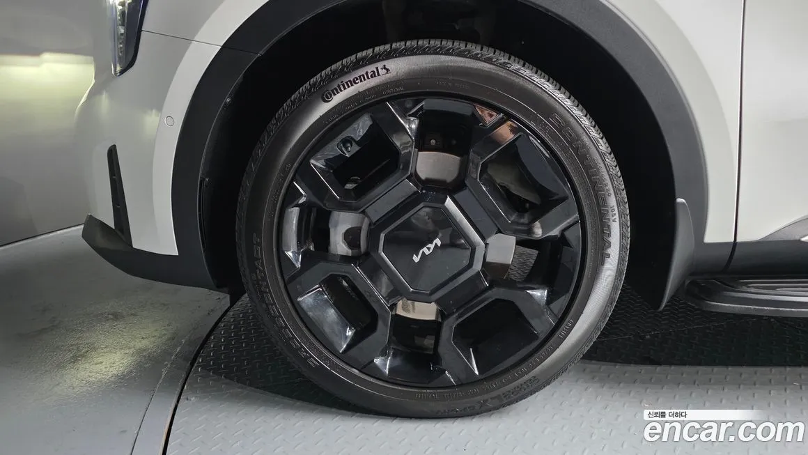 Kia Sorento — фото 4