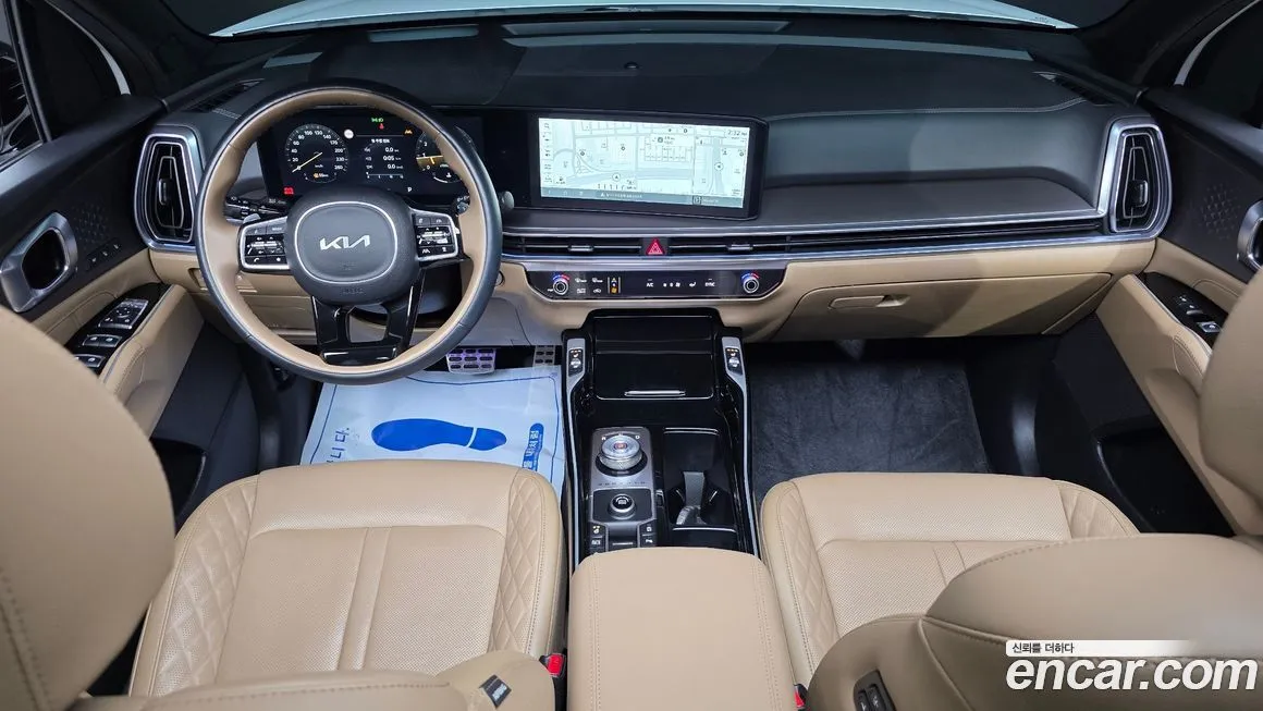 Kia Sorento — фото 6