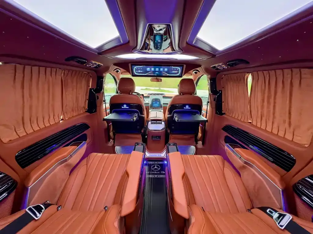Mercedes-Benz Vito 2024 из CN, фото 2