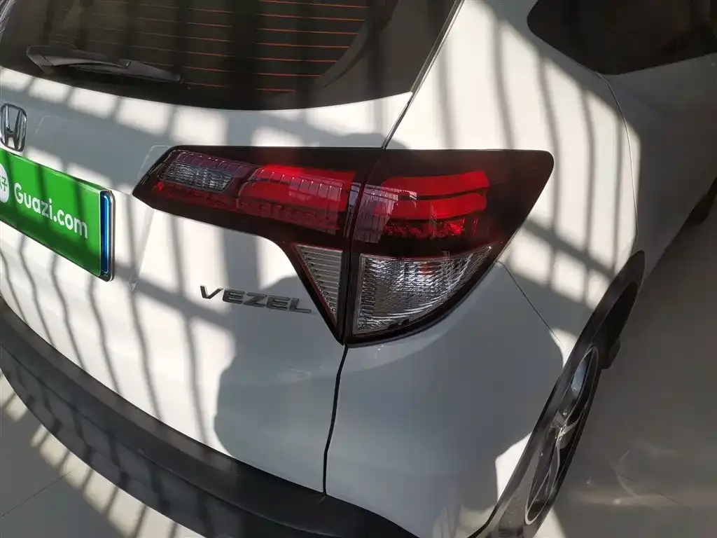 Honda Vezel 2021 из CN, фото 8