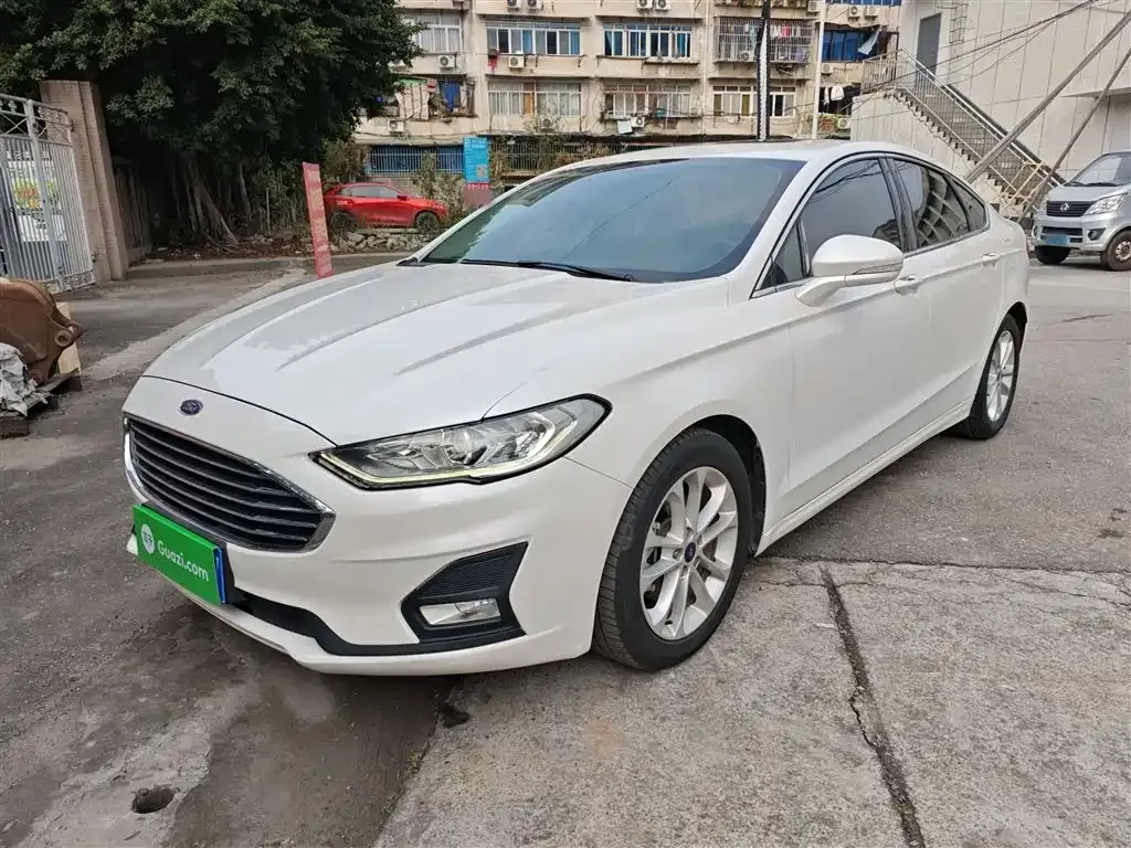 Ford Mondeo 2021 из CN, фото 1