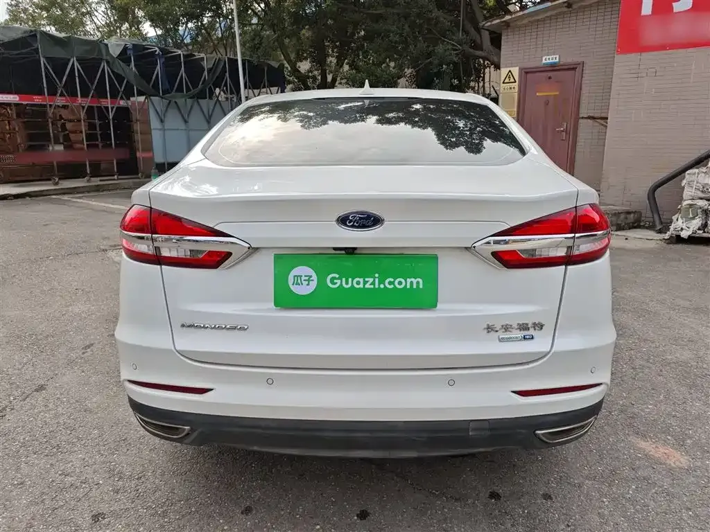 Ford Mondeo 2021 из CN, фото 3