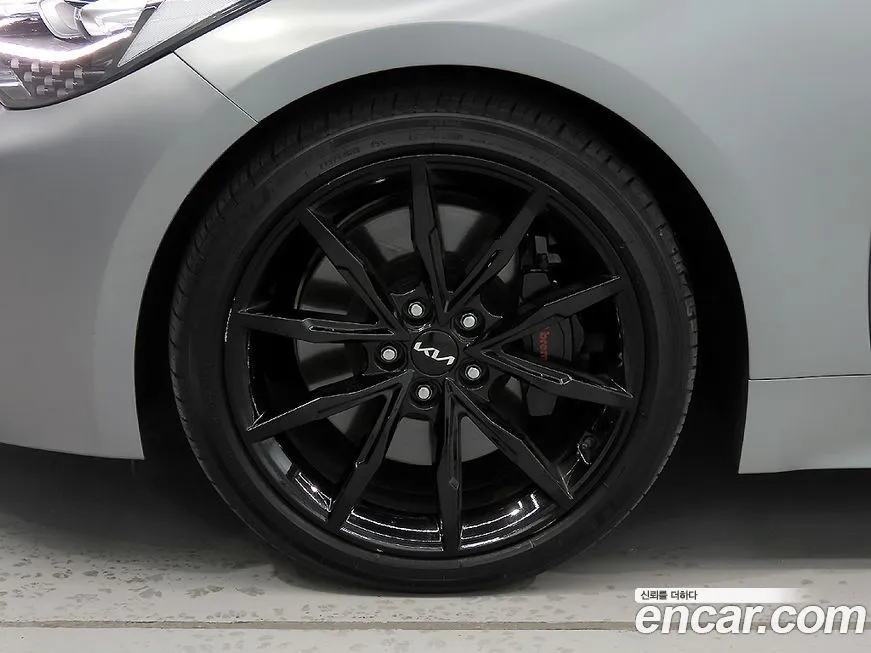 Kia Stinger 2023 из KR, фото 5