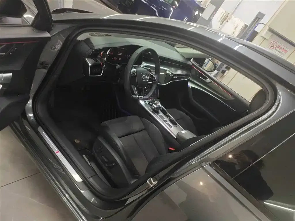 Audi A6 (Import) 2022 из CN, фото 8