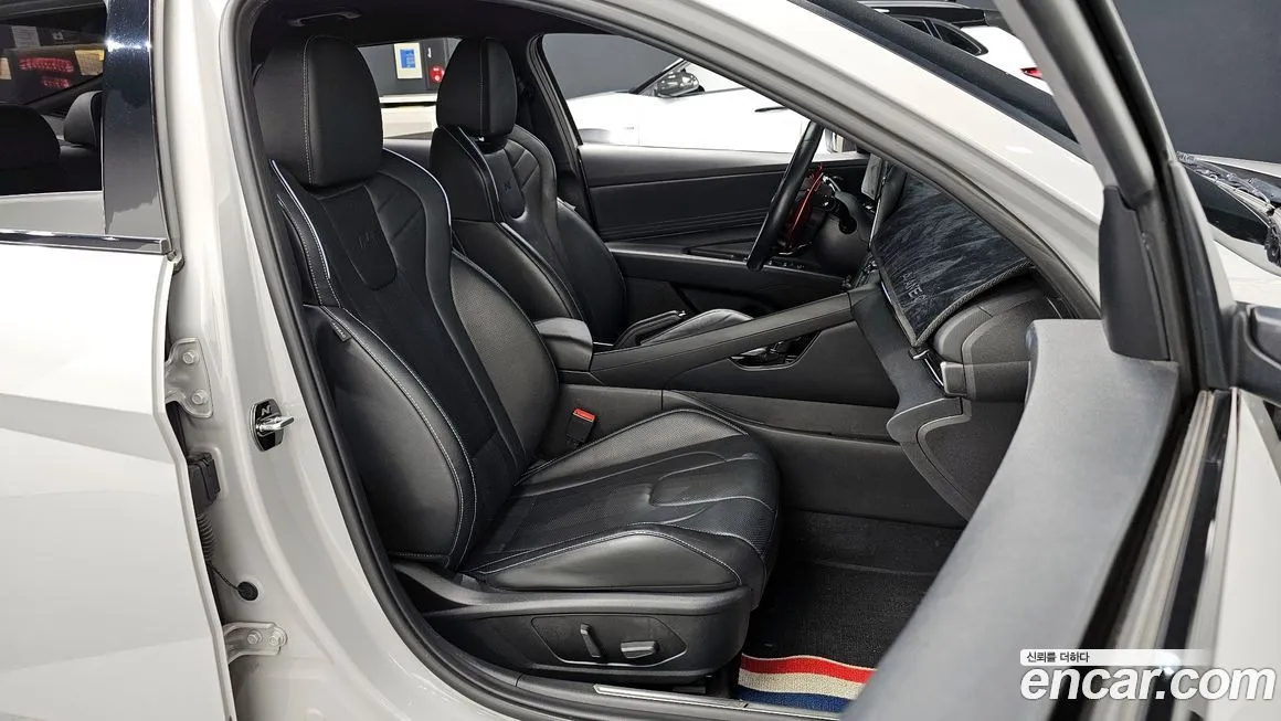 Hyundai AVANTE — фото 6