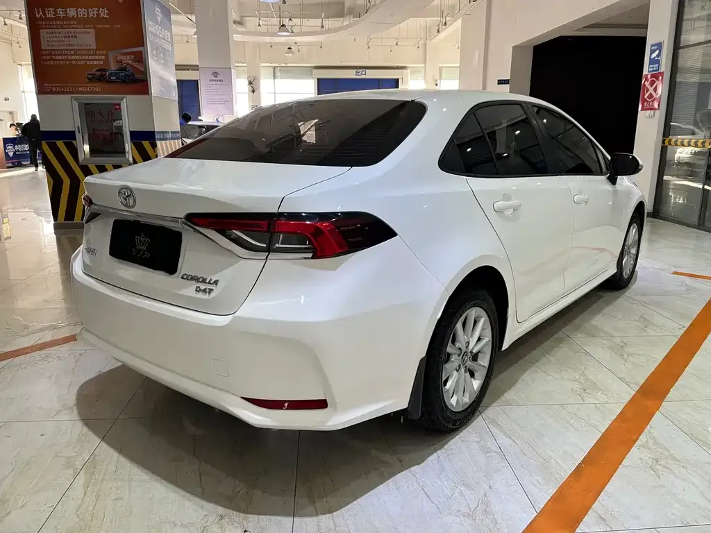 Toyota Corolla 2021 из CN, фото 4