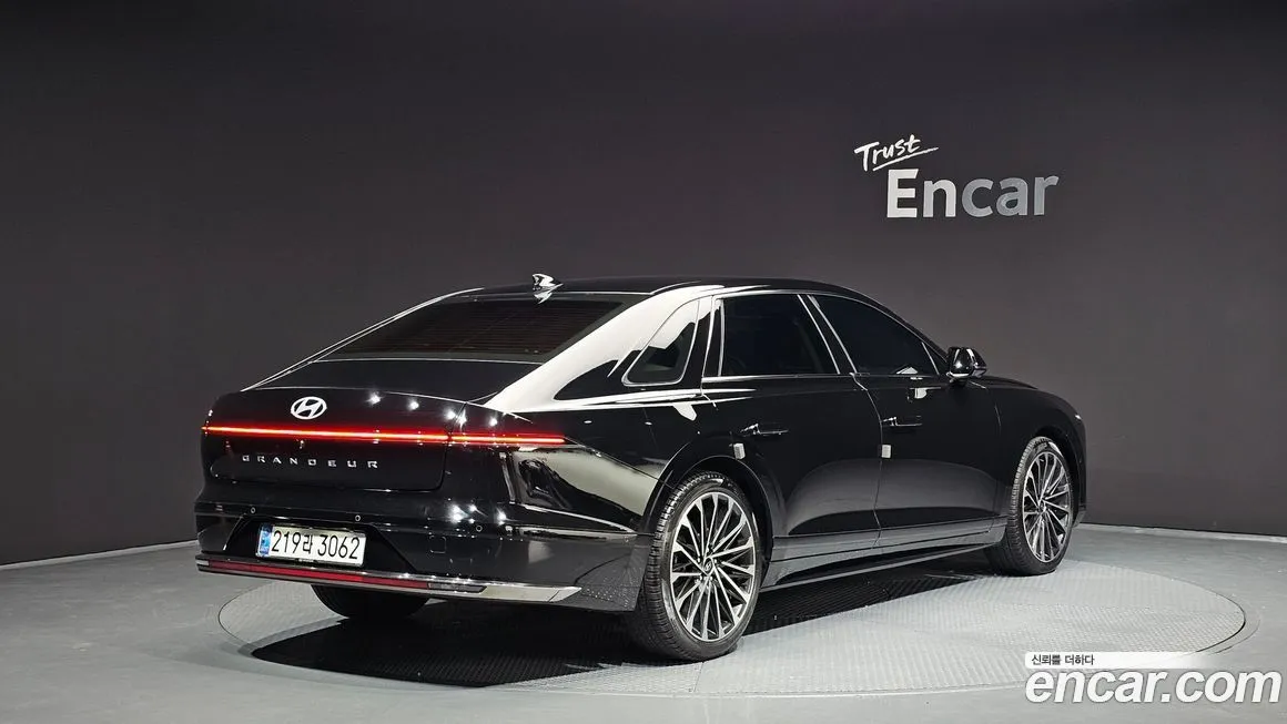 Hyundai Grandeur 2025 из KR, фото 2