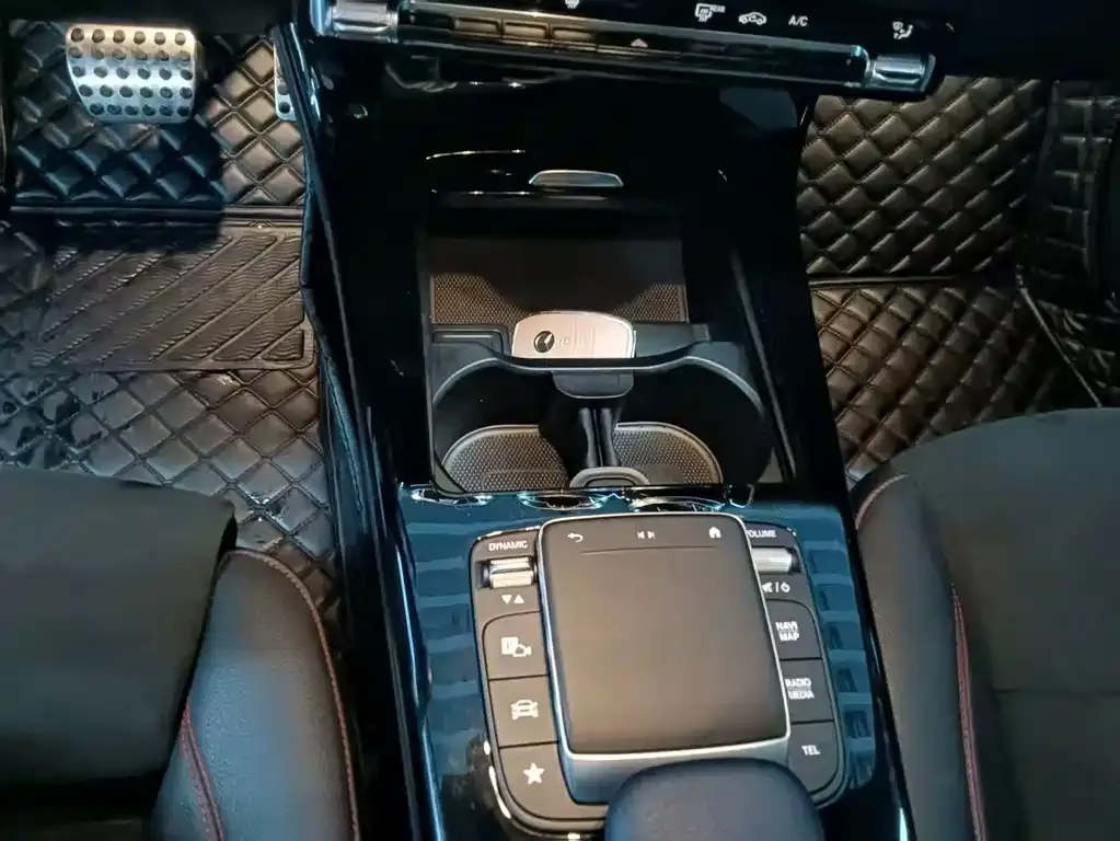 Mercedes-Benz CLA (Import) 2022 из CN, фото 9