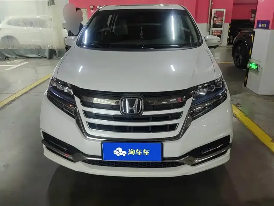 Honda Elysion 2021 из CN, фото 10