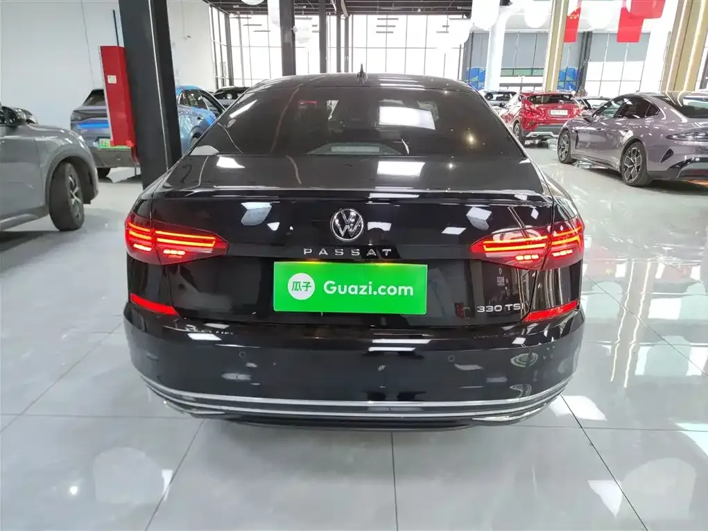 Volkswagen Passat 2021 из CN, фото 2