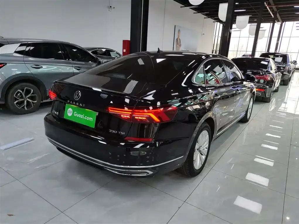 Volkswagen Passat 2021 из CN, фото 7