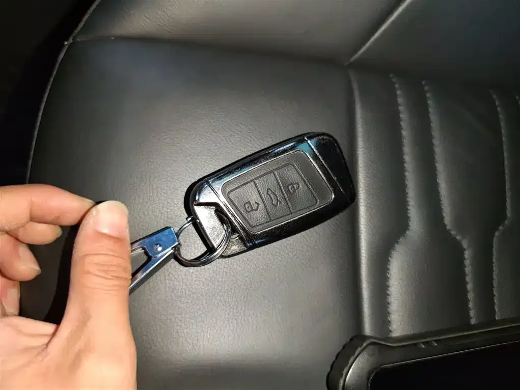 Volkswagen Passat 2021 из CN, фото 3