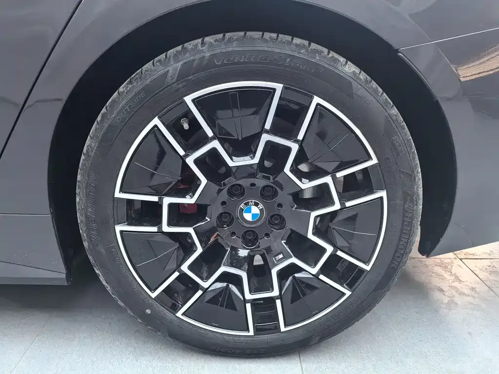 BMW 4 Series 2025 из CN, фото 6