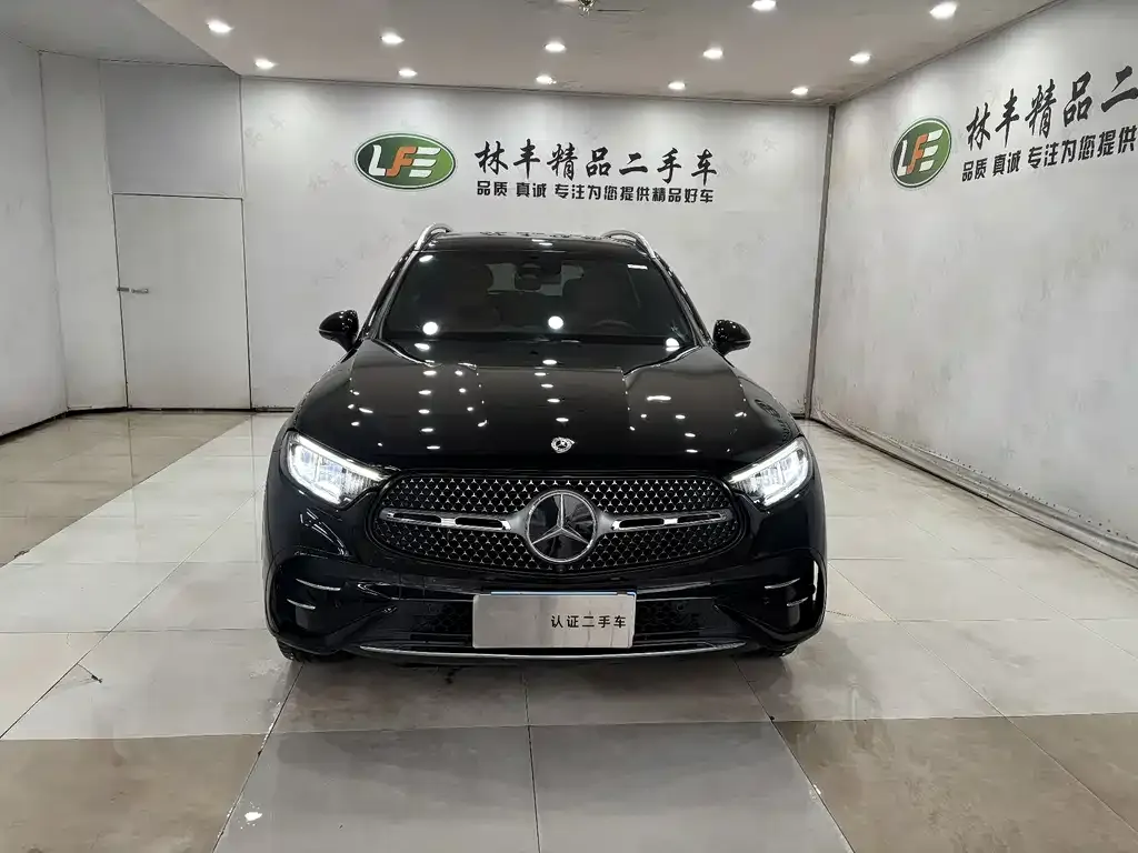 Mercedes-Benz GLC 2023 из CN, фото 3