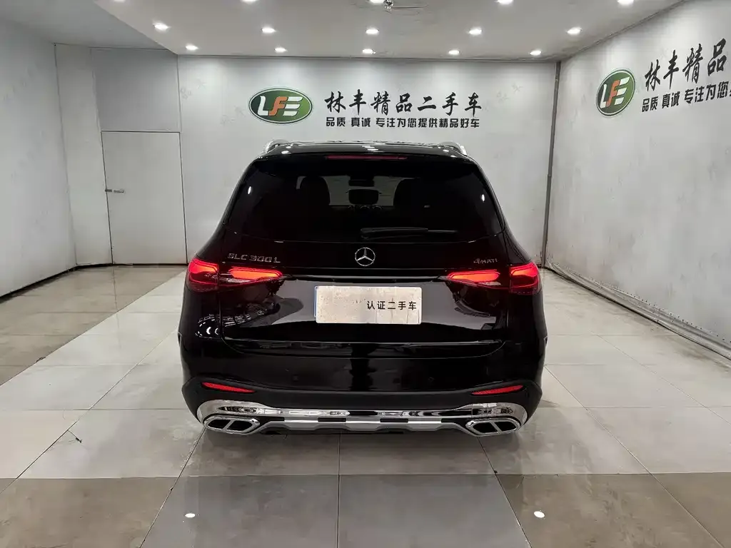 Mercedes-Benz GLC 2023 из CN, фото 2
