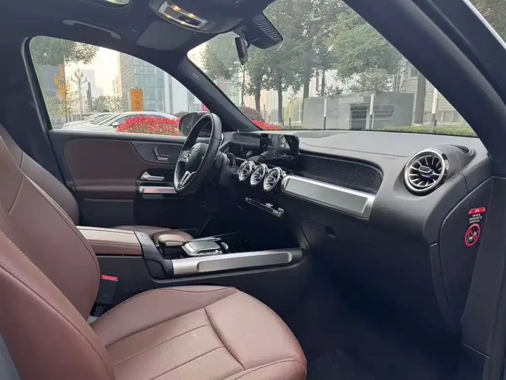 Mercedes-Benz GLB 2023 из CN, фото 7