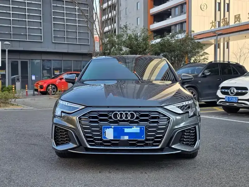 Audi A3 2024 из CN, фото 6