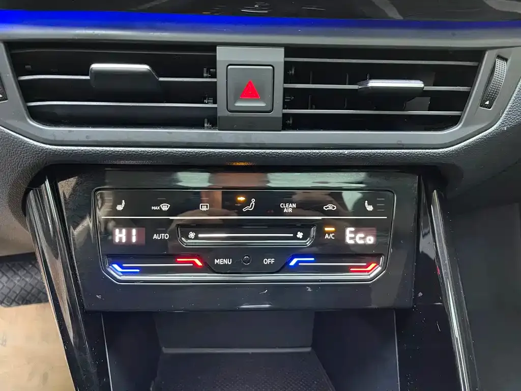 Volkswagen GTE PHEV 2021 из CN, фото 3