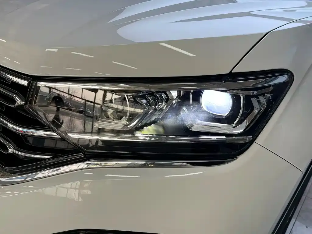 Volkswagen GTE PHEV 2021 из CN, фото 6