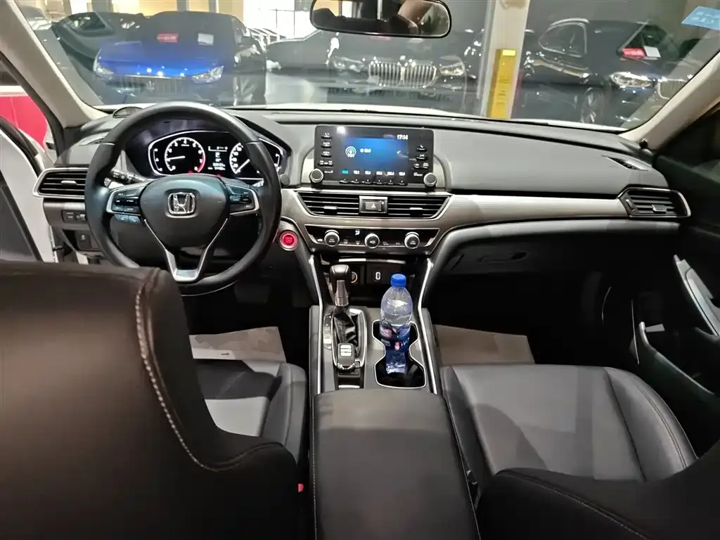 Honda Accord 2021 из CN, фото 10