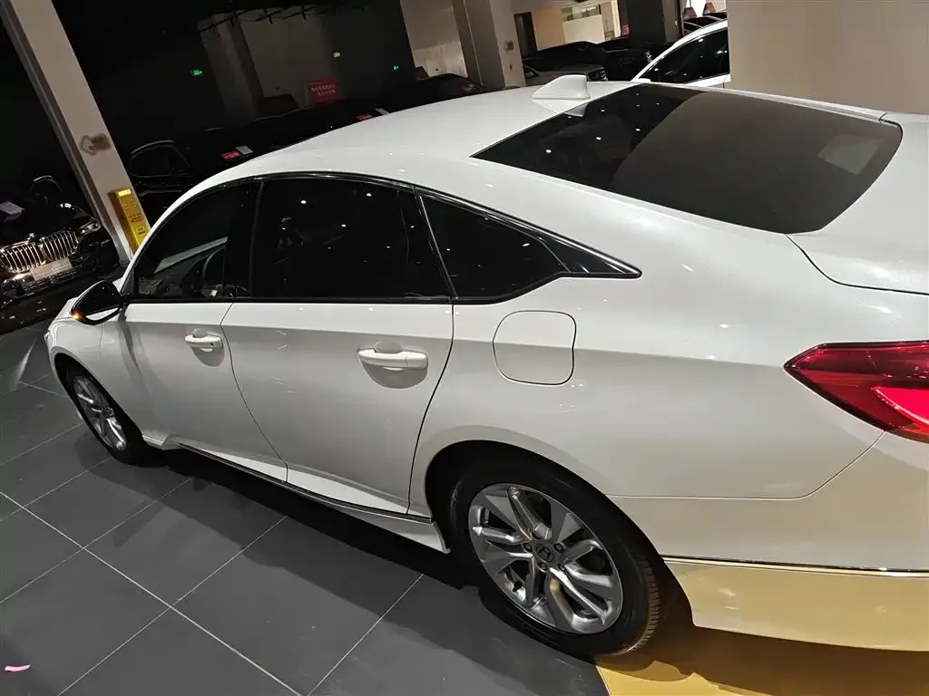 Honda Accord 2021 из CN, фото 5