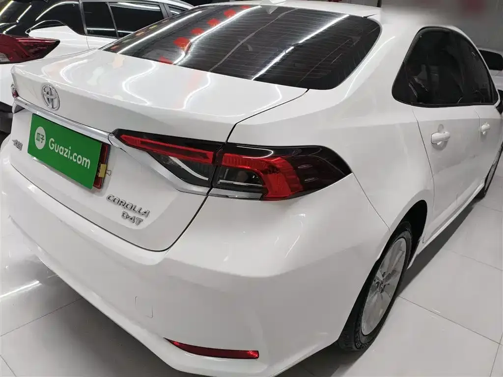 Toyota Corolla 2023 из CN, фото 7
