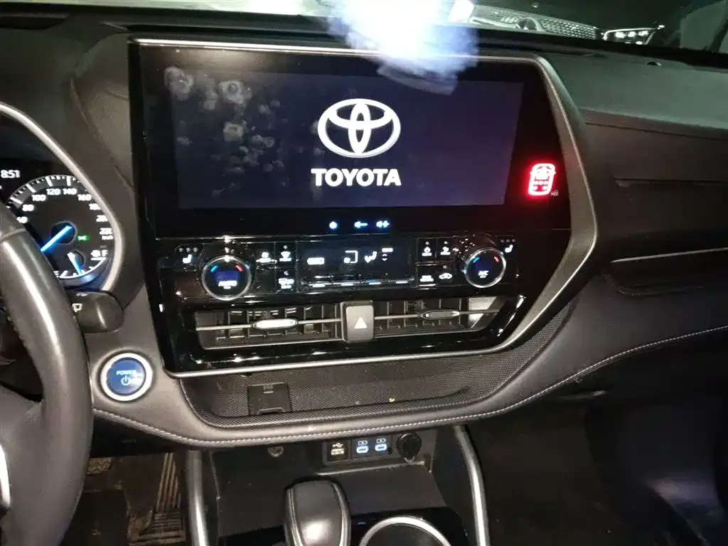 Toyota Highlander 2022 из CN, фото 6