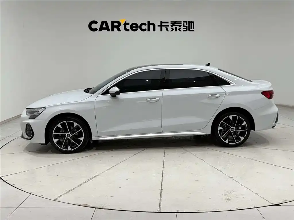Audi A3 2025 из CN, фото 8