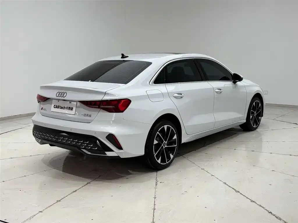 Audi A3 2025 из CN, фото 6