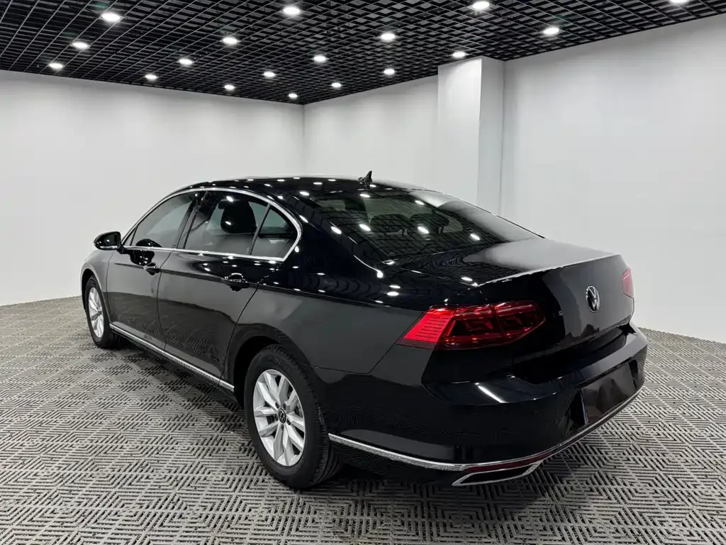 Volkswagen Magotan 2022 из CN, фото 9