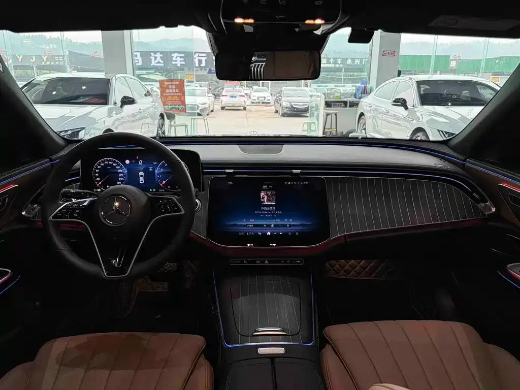 Mercedes-Benz E-Class 2025 из CN, фото 8