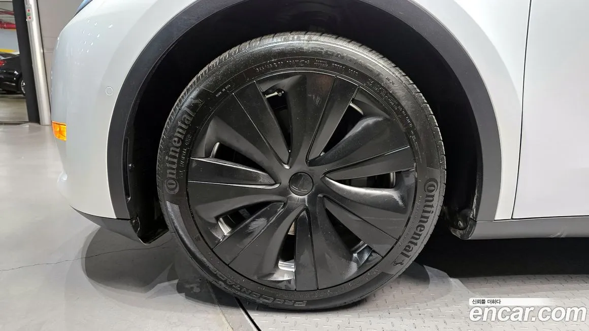 Tesla Model Y 2022 из KR, фото 10