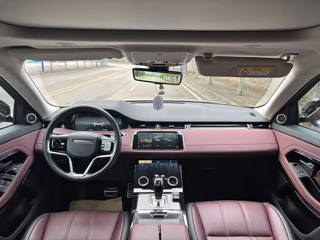 Land Rover Evoque 2024 из CN, фото 4