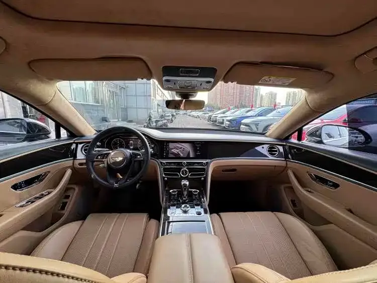 Bentley Flying Spur 2021 из CN, фото 4