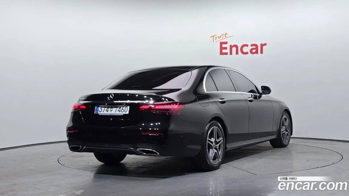Mercedes-Benz E-Class 2023 из KR, фото 2