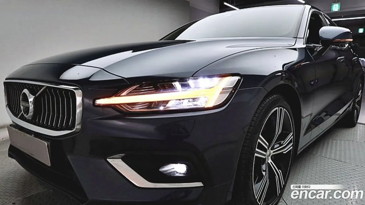 Volvo S60 — фото 3