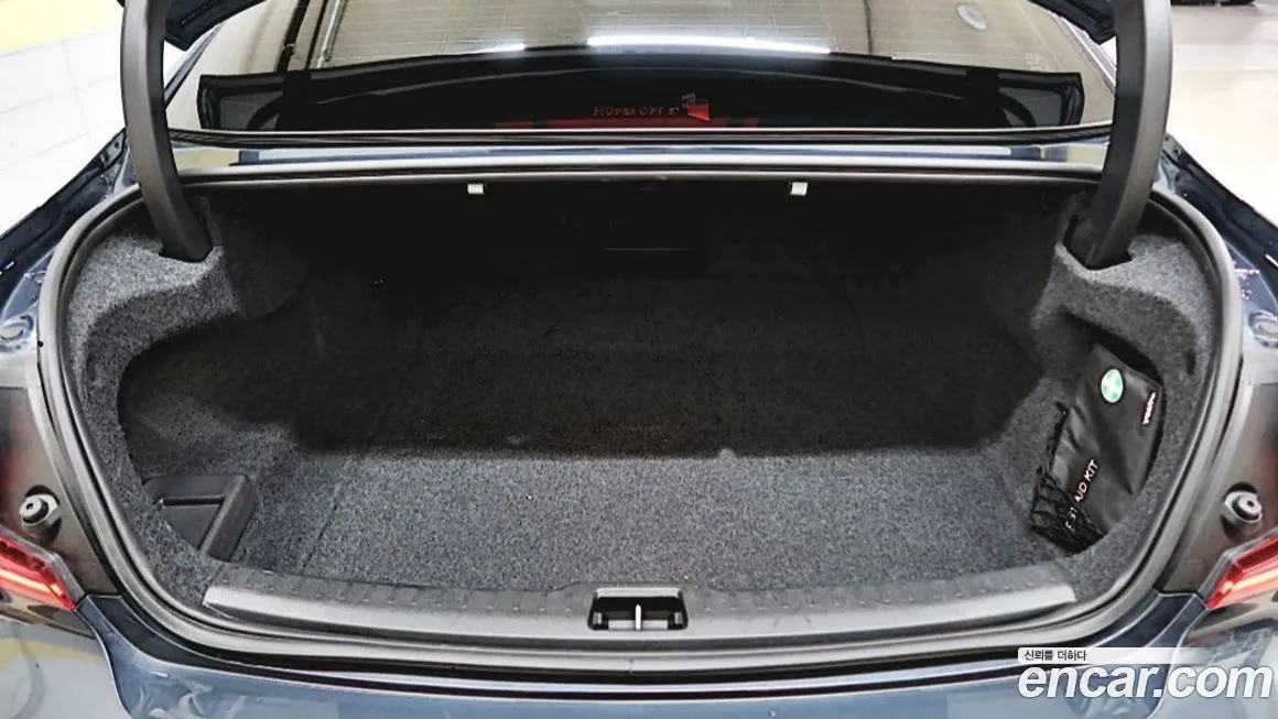 Volvo S60 — фото 10