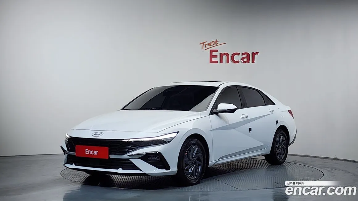 Hyundai AVANTE 2024 из KR, фото 1