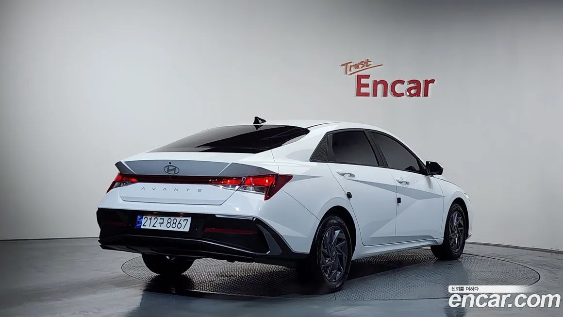 Hyundai AVANTE 2024 из KR, фото 4