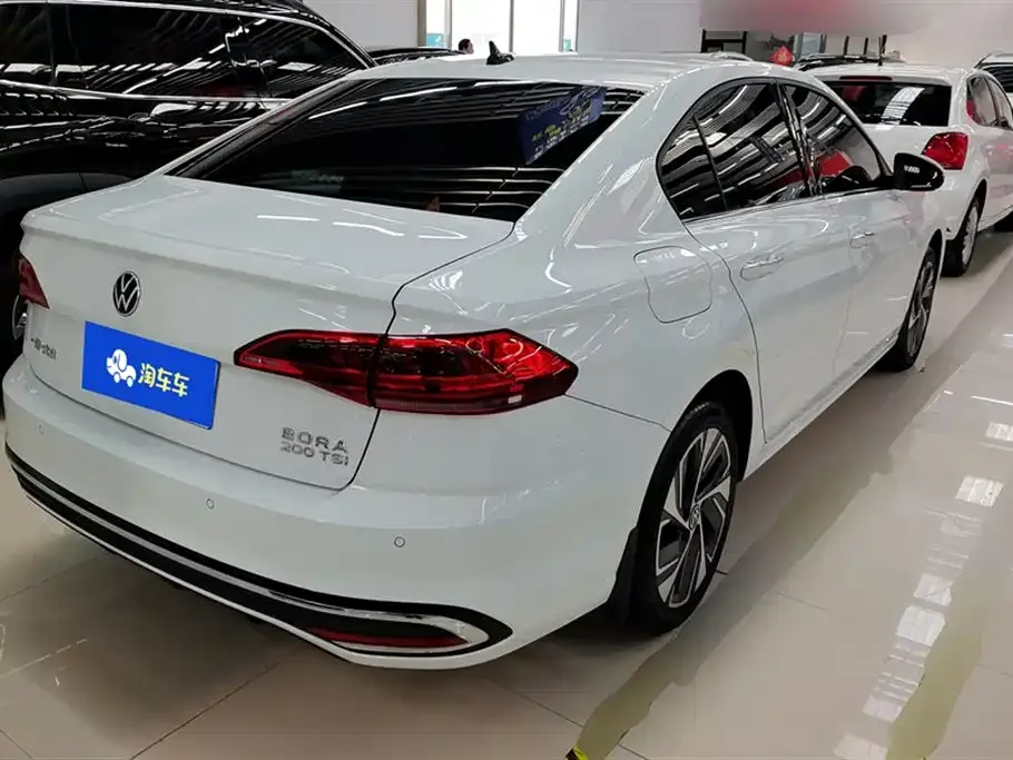 Volkswagen Bora 2023 из CN, фото 10