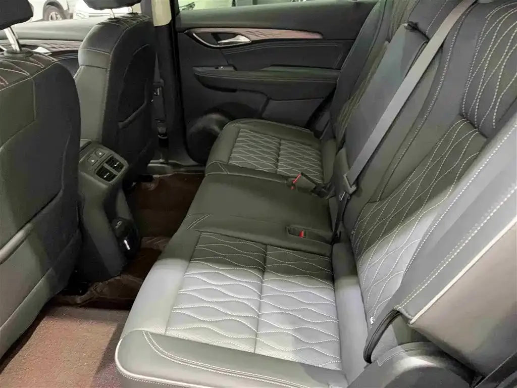 Buick Envision Plus 2021 из CN, фото 2