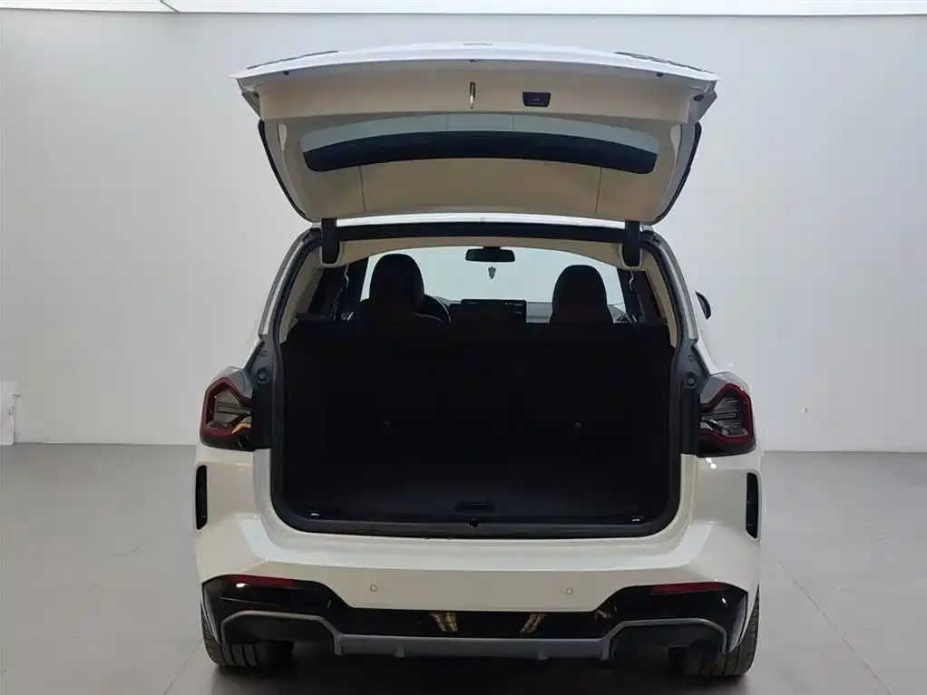 BMW iX3 2023 из CN, фото 6