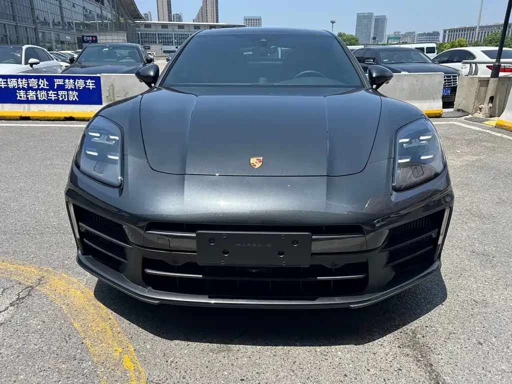 Porsche Panamera 2024 из CN, фото 6