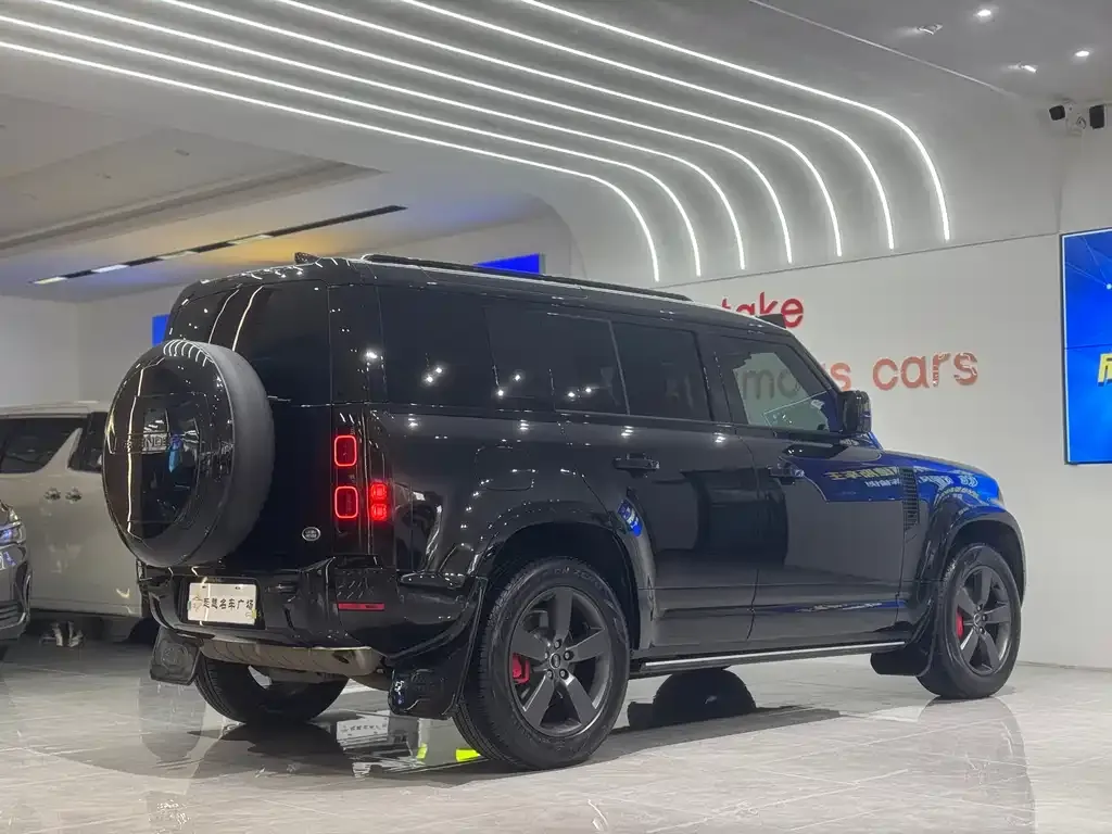 Land Rover Defender 2025 из CN, фото 8