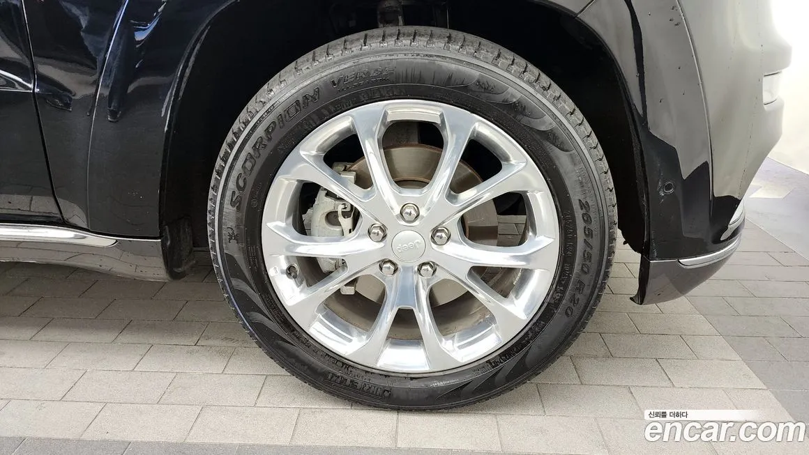 Jeep Cherokee — фото 6