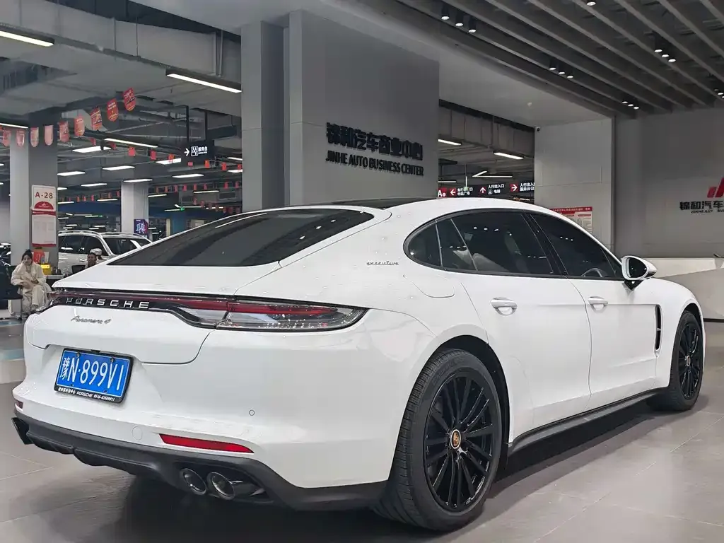 Porsche Panamera 2022 из CN, фото 3